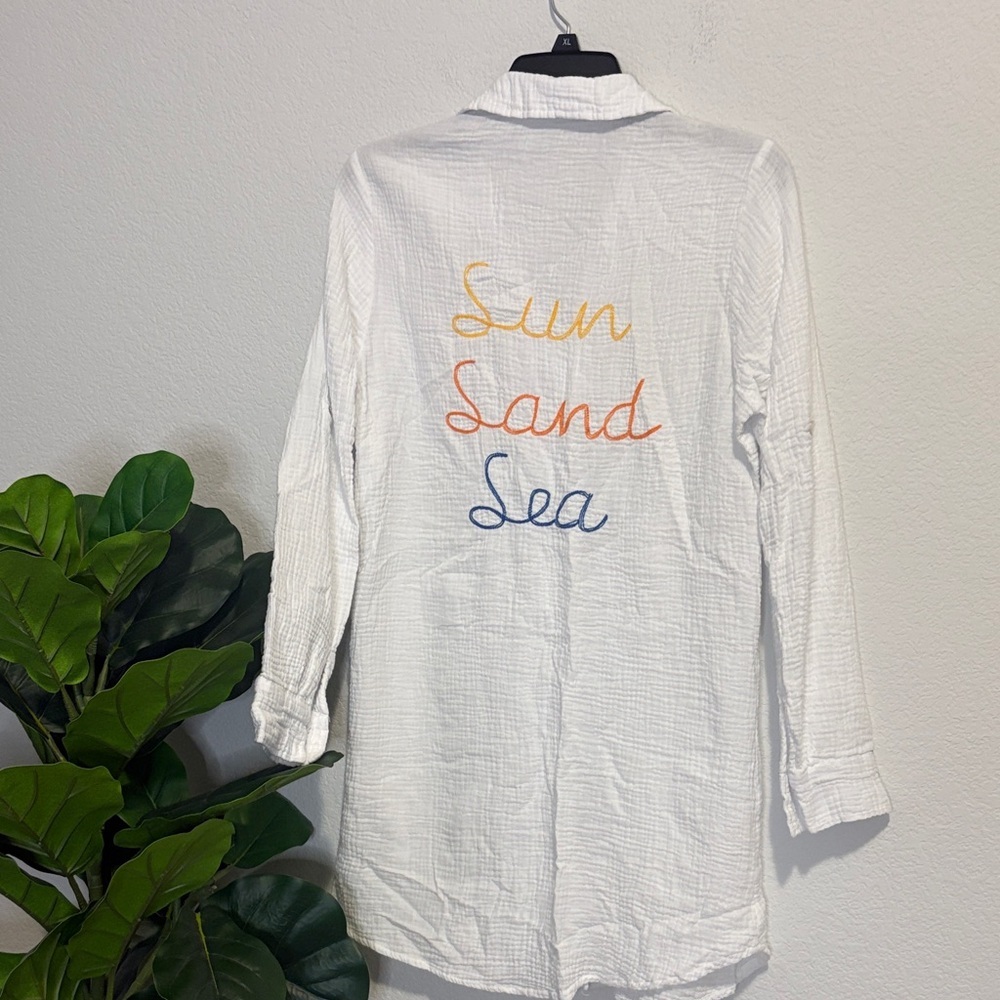 4Our Dreamers White Casual Button-Down Shirt with Sun Sand Sea embroidery